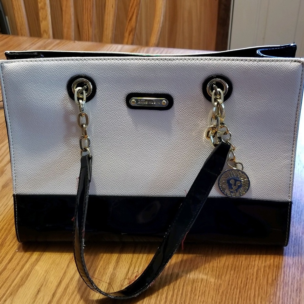 Anne Klein purse